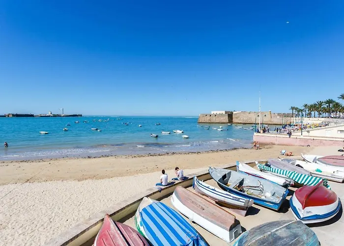 Serafín De La Caleta Apartamento *