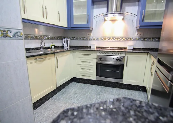 Apartamento Serafín De La Caleta *