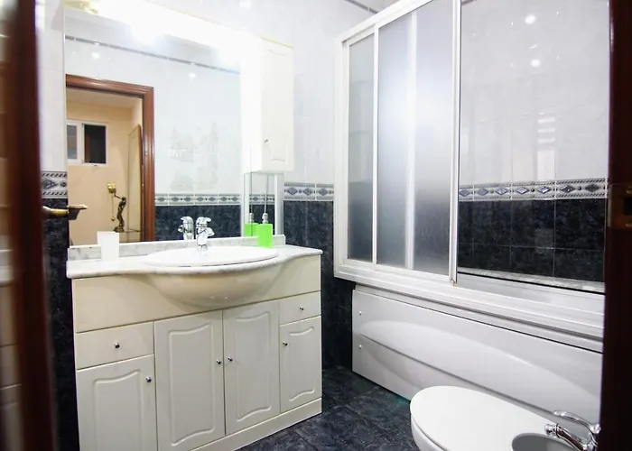 Serafin De La Caleta Apartment *